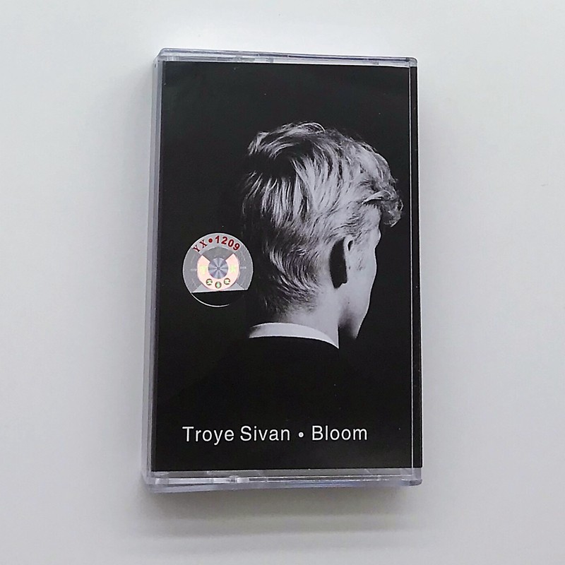 English Song Audio Cassette Un - Audio Music Lyrics review and price